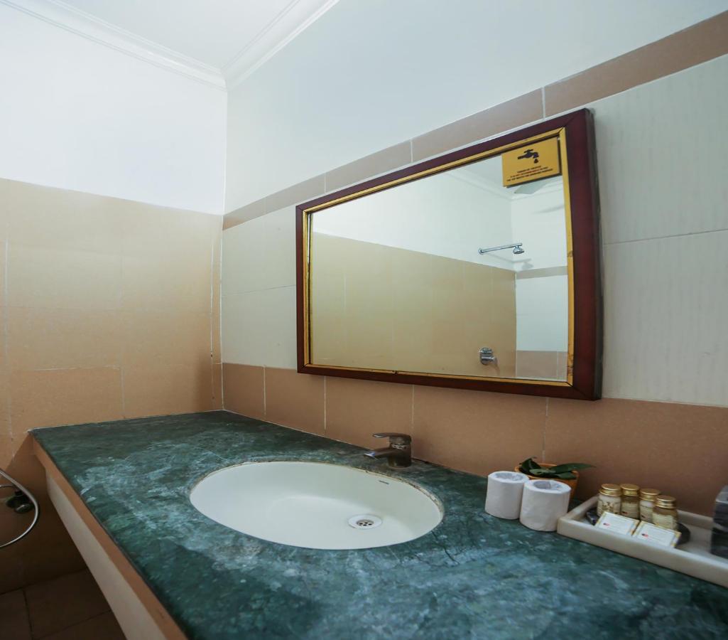 Capital O 10953 Dayal Lodge - A Boutique Hotel Agra  Exterior foto